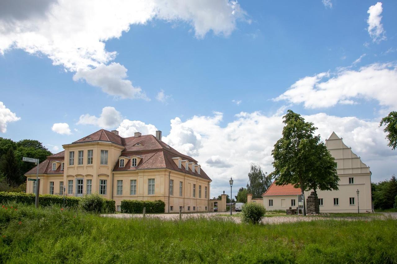 Gaestehaus Reckahn Der Rochow Akademie Exterior photo